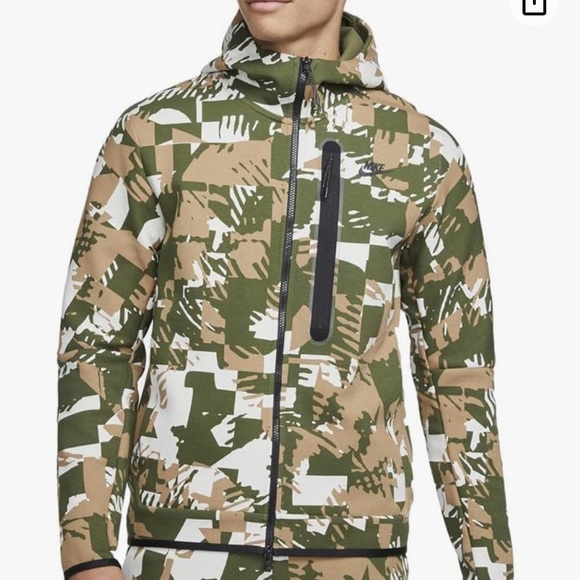 Nike Sportswear Men Tech Fleece Camo Full Zip Hoodie Size Small Green/White - Picture 1 of 9